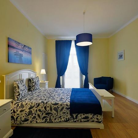 Flh Bairro Alto - Chiado Spacious Flat Lisboa Rom bilde